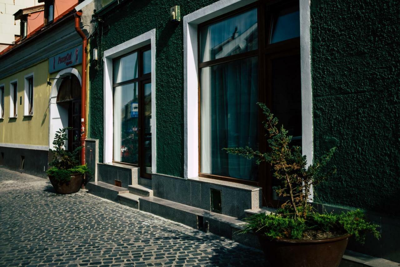 Drachenhaus Hotel Braşov Exterior foto